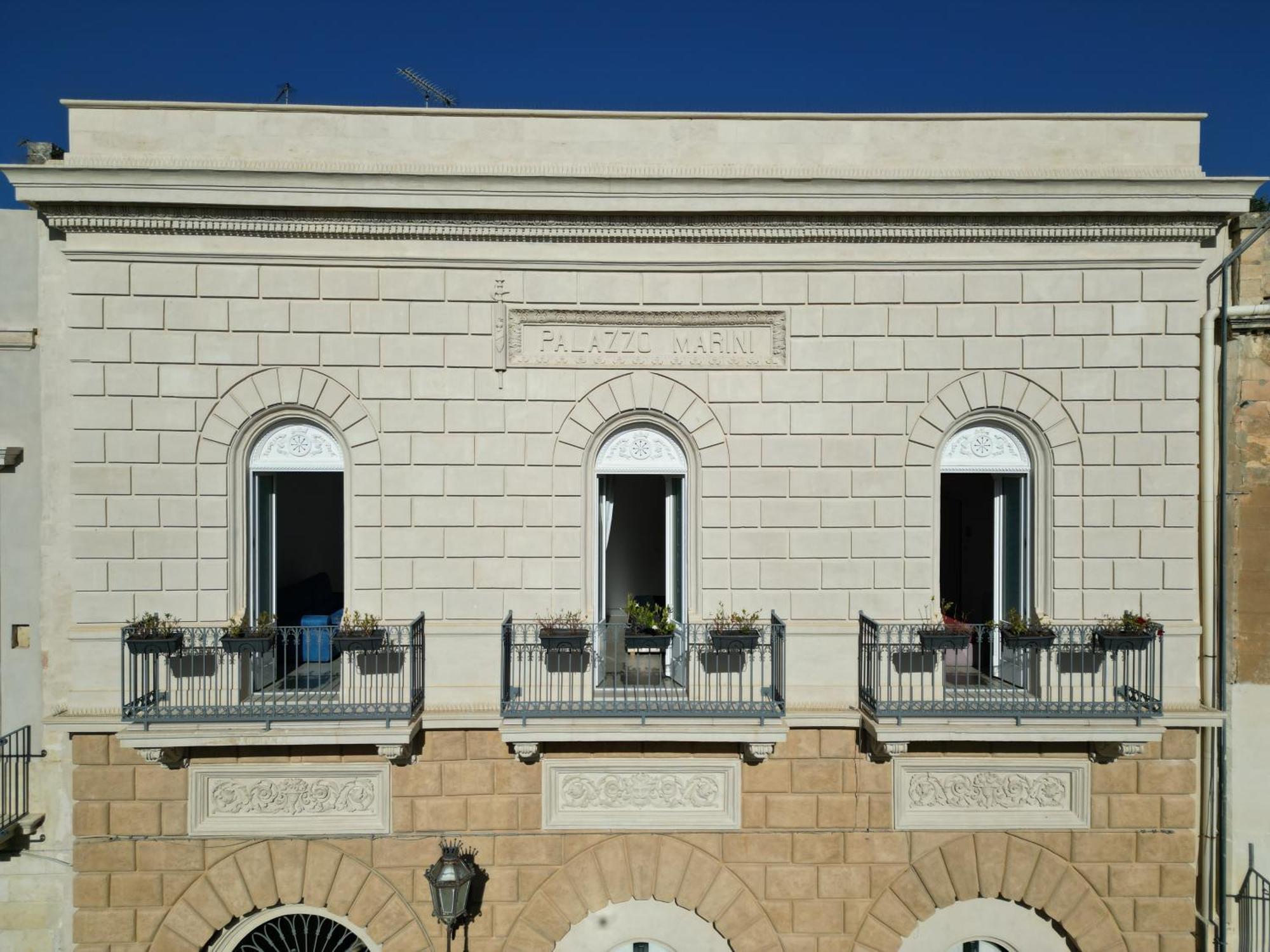Palazzo Marini B&B Di Charme Lecce Exterior foto